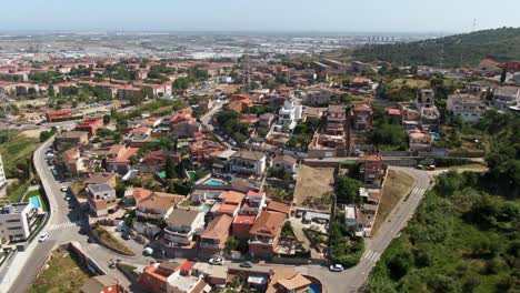 Luxury-private-homes-on-hillside-in-Madrid,-aerial-orbit-drone-view