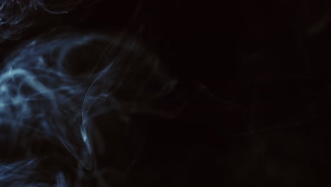 fondo negro de 4k de partículas, polvo y humo en movimiento
