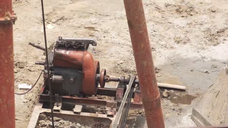 equipos de perforación en el sitio de construcción
