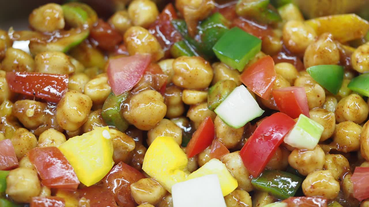 Chickpea Salad with Vegetables