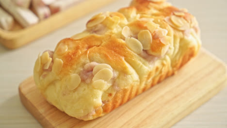 delicious-taro-toast-bread-on-wood-board