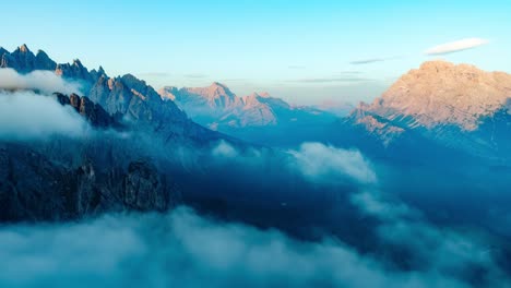 parque natural nacional de tre cime en los alpes dolomitas. la hermosa naturaleza de italia.