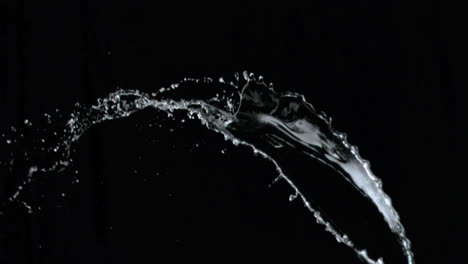 Liquid-thrown-upwards-in-super-slow-motion