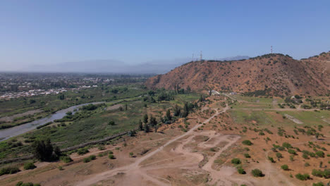 vista aérea del campamento santiago talante chile