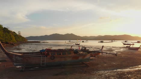 Pueblo-De-Pescadores-Durante-La-Puesta-De-Sol----Droneshot