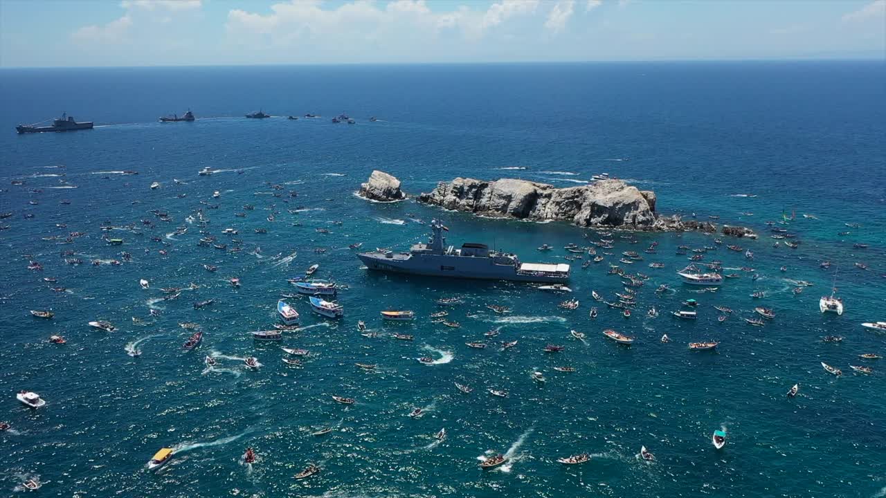 Boats gather near Margarita for Virgen del Valle's faith procession