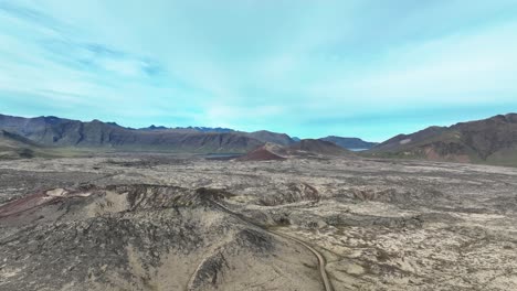 Paisaje-Del-Campo-De-Lava-Berserkjahraun-En-El-Oeste-De-Islandia---Disparo-Aéreo-De-Drones