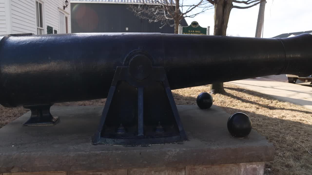 Union cannon from the Civil War.