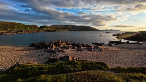 Irland,-Epische-Orte,-Sonnenuntergang,-Allikies-Beach,-Beara-Halbinsel-In-West-Cork-Am-Wild-Atlantic-Way