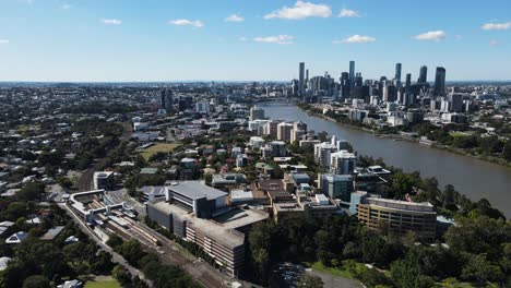 brisbane city skyline and surrounding suburbs built along the brisbane river