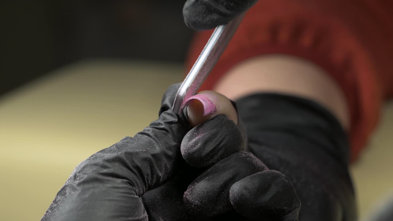 pulido de uñas por uhd profesional