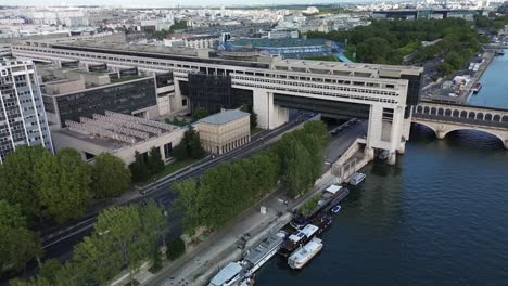 ministry of economics and finance new palace in bercy, paris in france