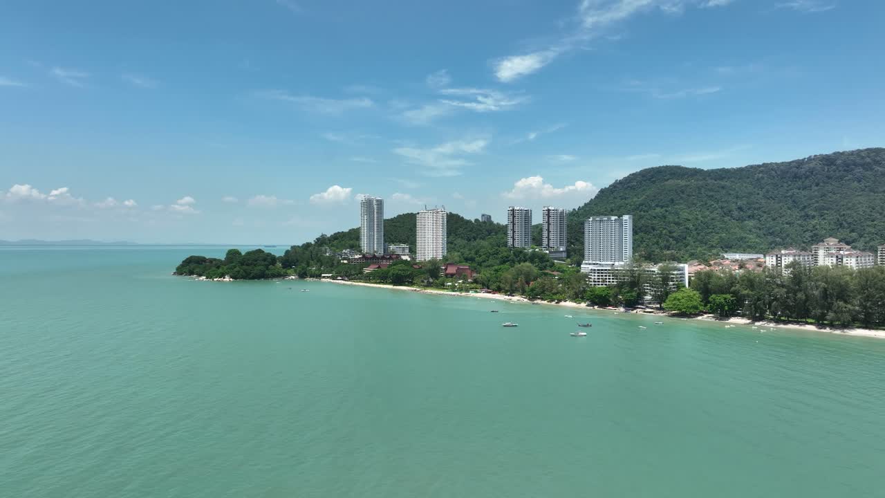 Resorts and hills, perfect retreat, seaside charm, relaxation complete