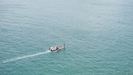 Wassertaxi-Kreuzfahrt-über-Das-Meer-In-Valletta,-Malta