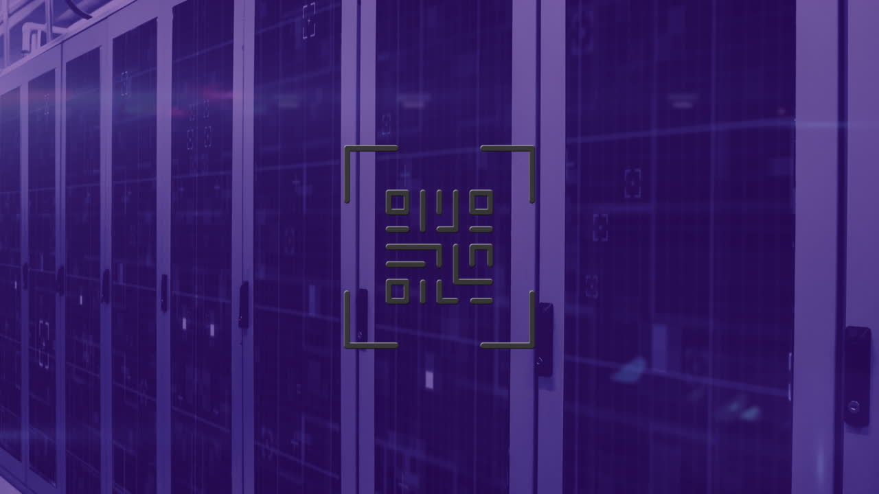 animación del código qr que parpadea sobre los servidores de la computadora