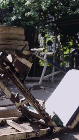 outdoor gym equipment with weights