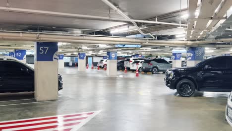 estacionamiento subterráneo