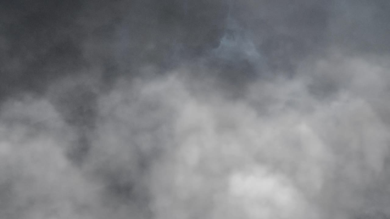 거대한 번개 폭풍의 공중 사진