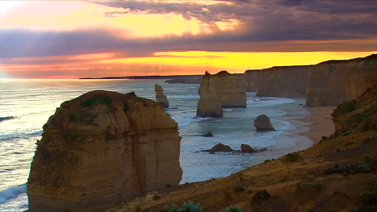 toma de establecimiento de las 12 formaciones rocosas del apóstol a lo largo de la gran carretera oceánica de victoria australia 1