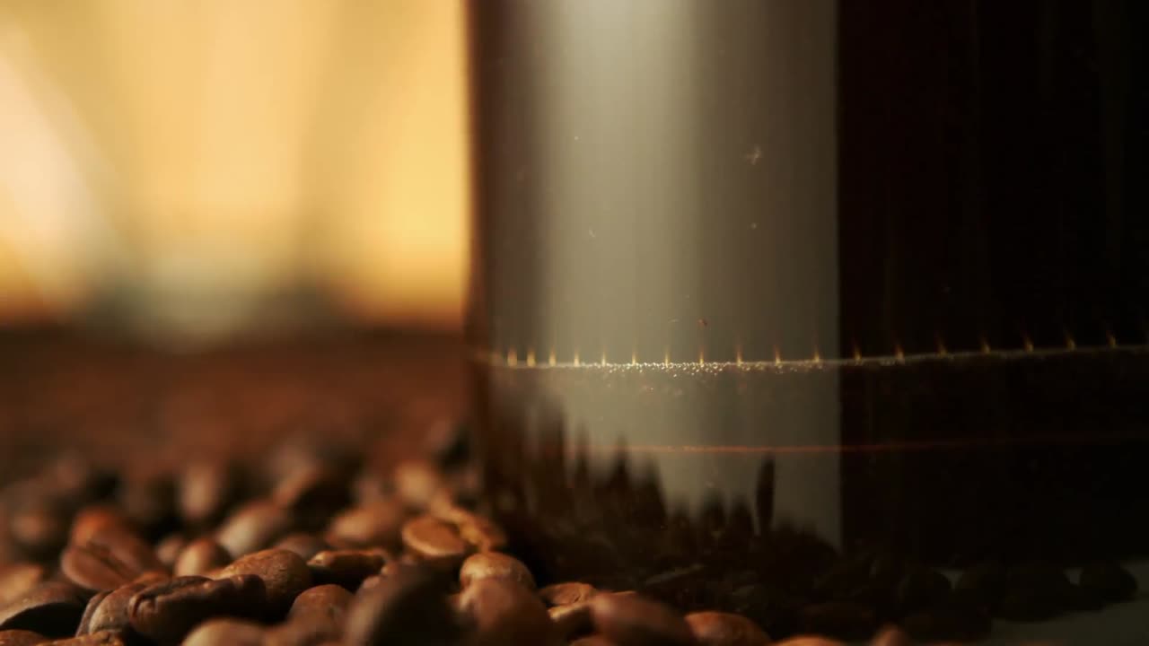 elaboración de café en prensa francesa