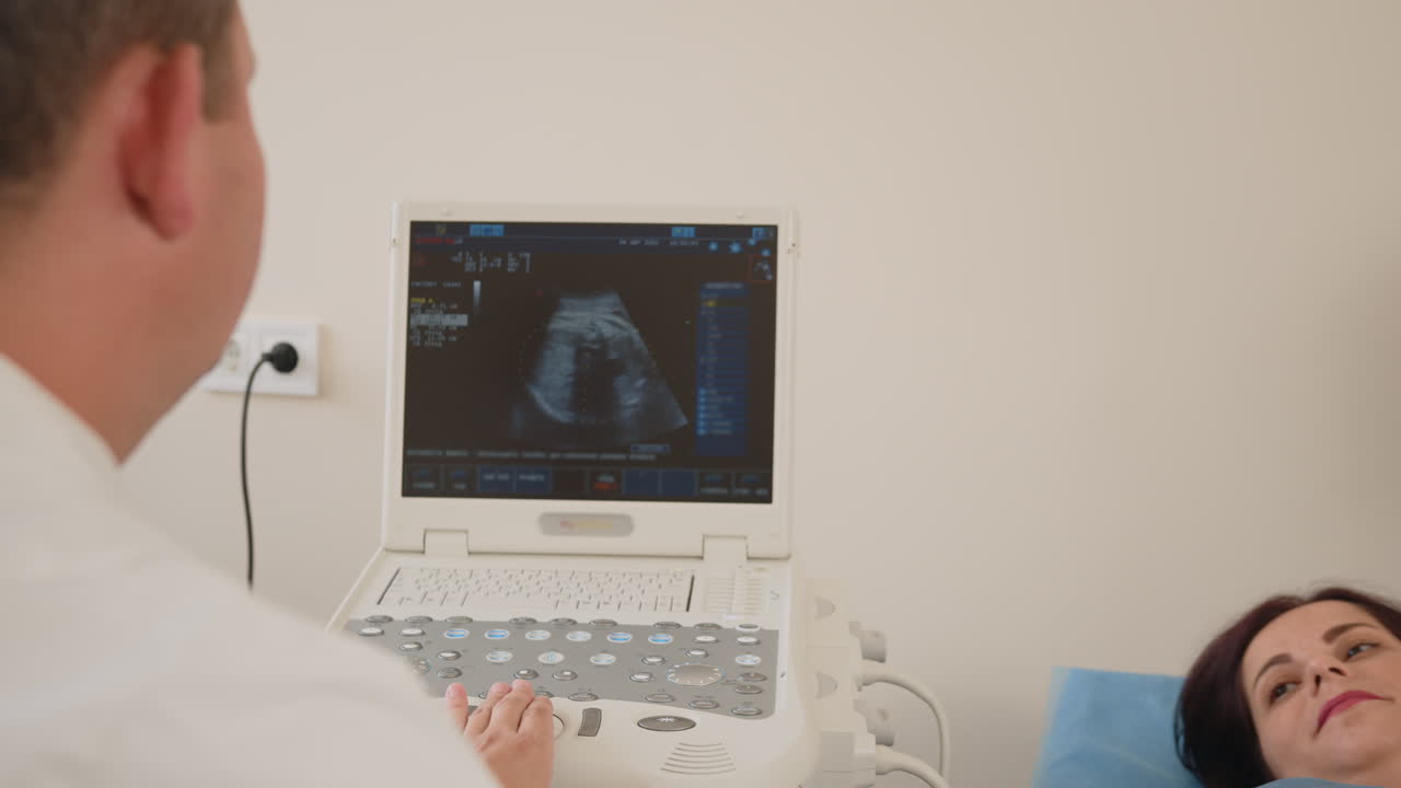 Appuntamento per ecografia prenatale