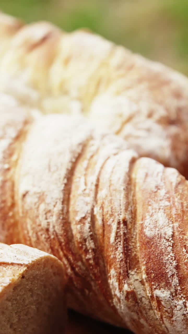 se centra en el pan.