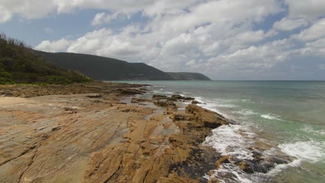 4K-Aerial-rocky-beach-of-south-Australia---Drone-truck-left-to-right-shot