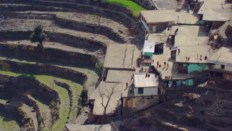 Aerial-view-The-simple-lifestyle-of-Kashmir-calls-for-simple-houses,-with-wood-borders,-thatched-roofs-and-small-cottages