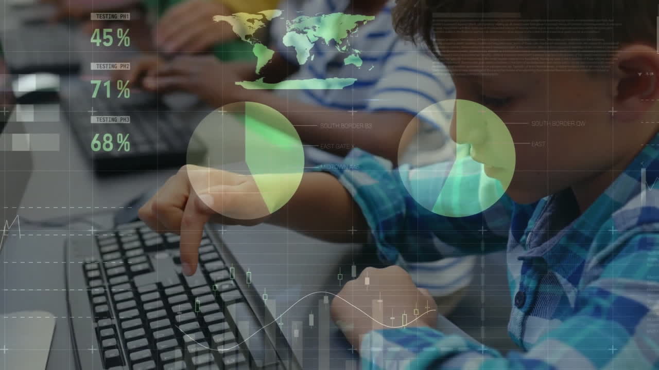 animación del procesamiento de datos financieros estudiantes diversos que utilizan computadora en el aula