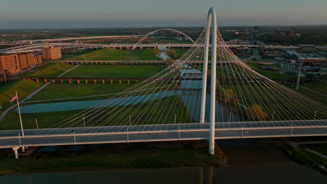 margaret hunt hill bridge