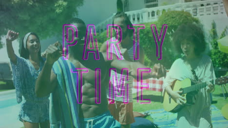 animación del texto de la fiesta sobre un grupo diverso de amigos sonriendo y levantando las manos