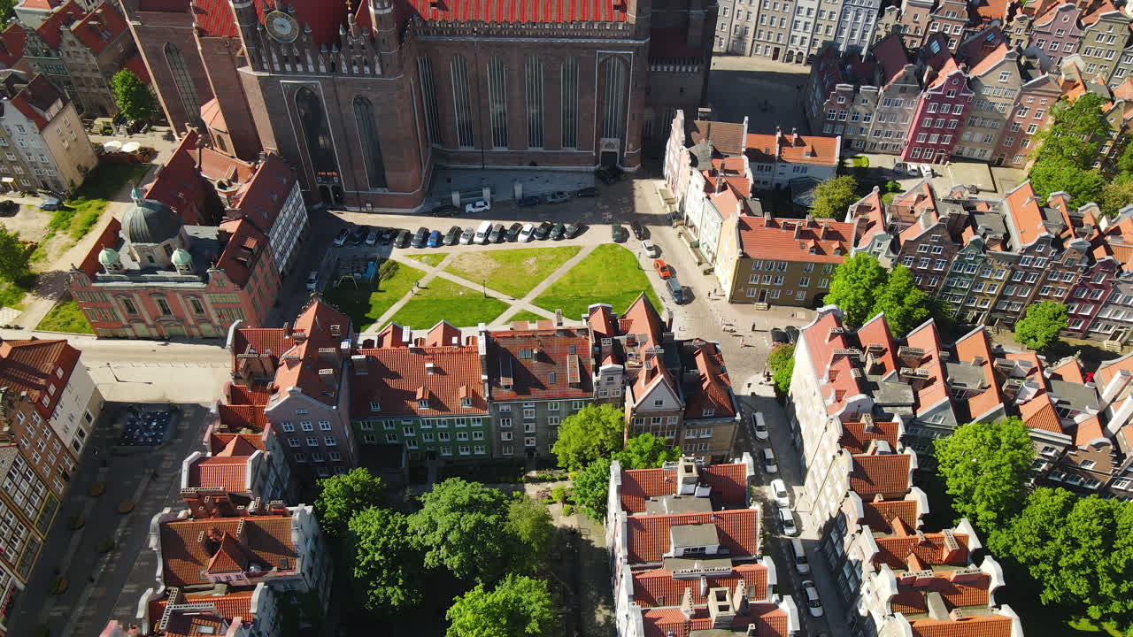 복원된 성 바실리카