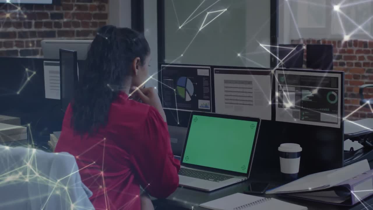 animación de la red de conexiones sobre mujeres de negocios que trabajan en la oficina