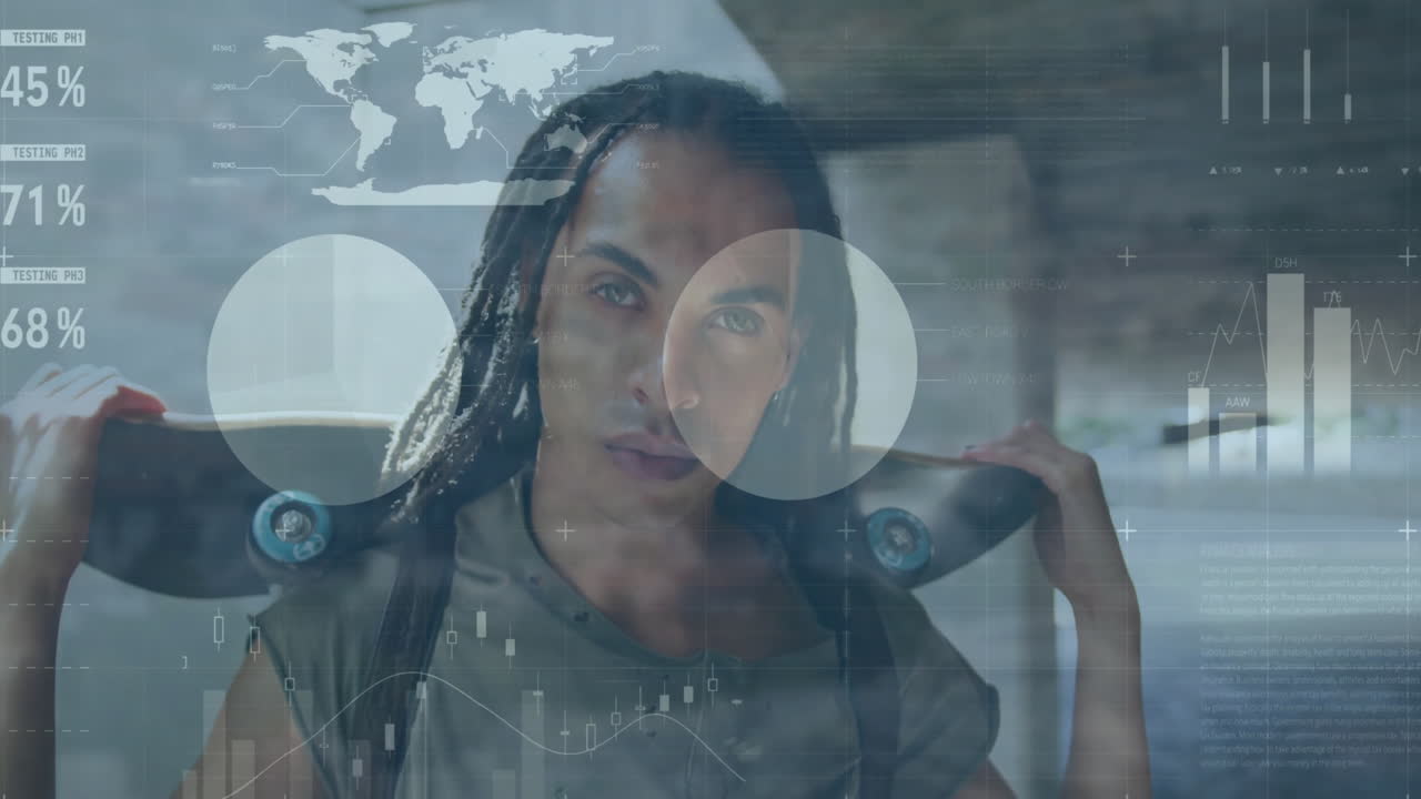 animación de interfaz infográfica multicolor, hombre biracial de pie con patineta en el hombro