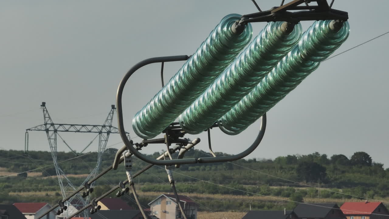 고전압 전송 라인 격리 장치