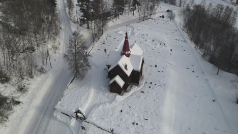 Material-De-Archivo-Real-De-La-Iglesia-De-Madera-Rollag-En-Noruega