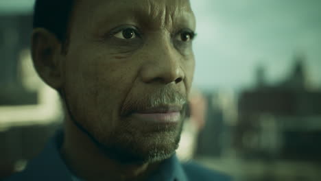 old-African-American-man-outdoors-during-the-daytime