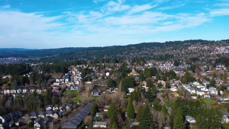 4K-aerial-drone-shot-overlooking-Portland,-Oregon-suburban-houses