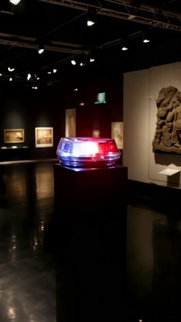 museum security light