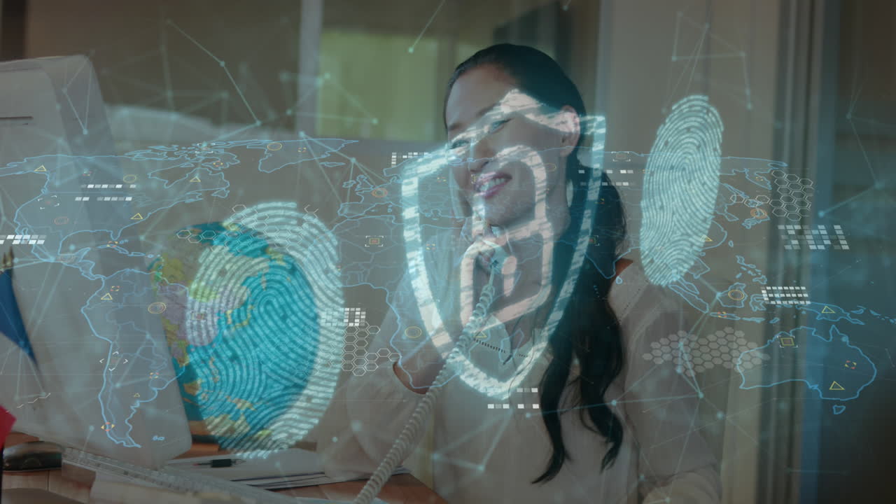 animación de bloqueo de seguridad y red de conexiones sobre mujer de negocios.