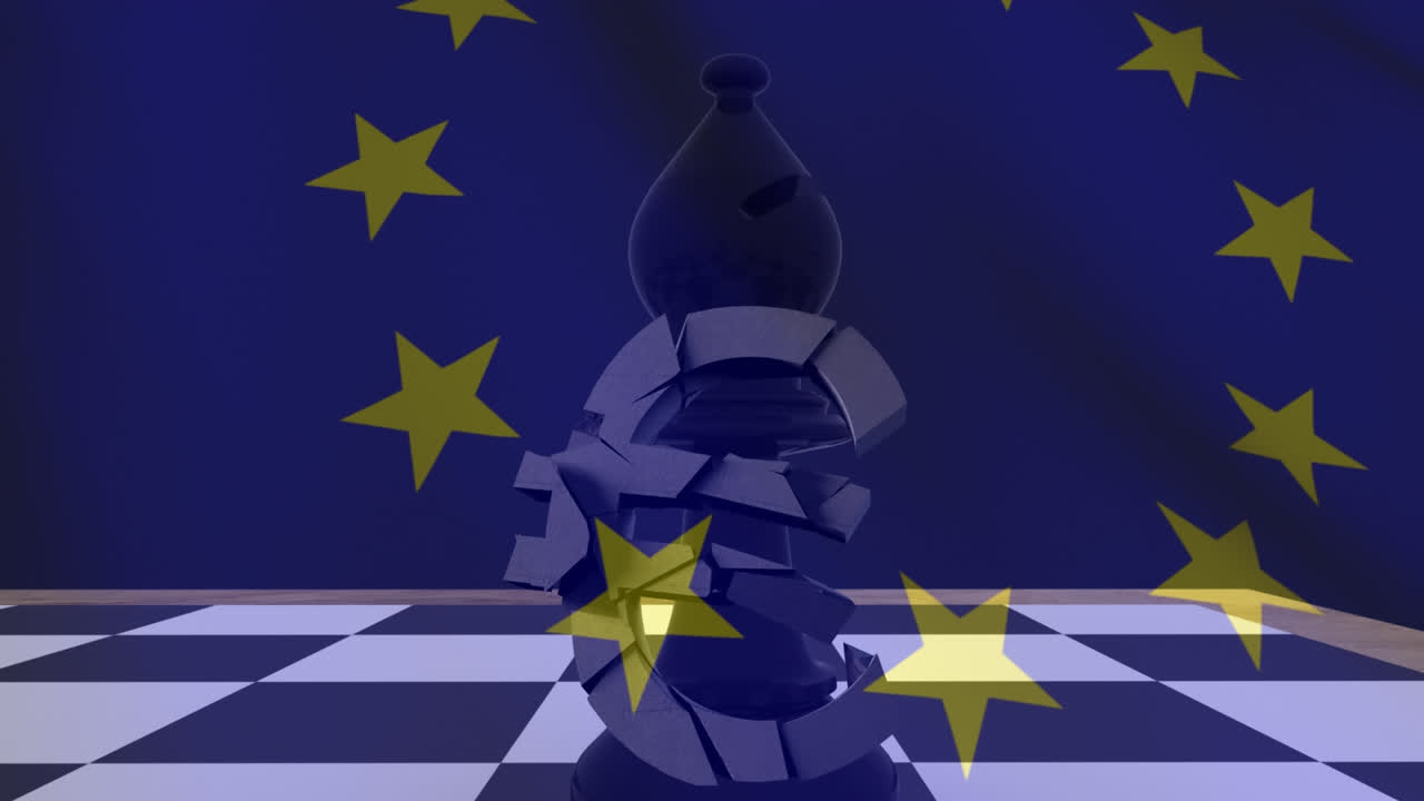Bandiera dell'UE che sventola sullo sfondo di un simbolo dell'euro rotto su una scacchiera