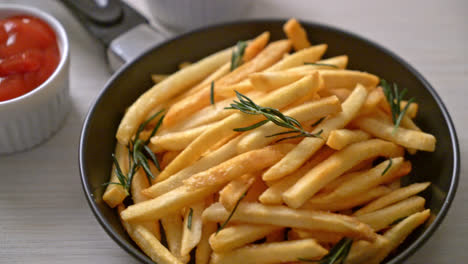 French-fries-or-potato-chips-with-sour-cream-and-ketchup