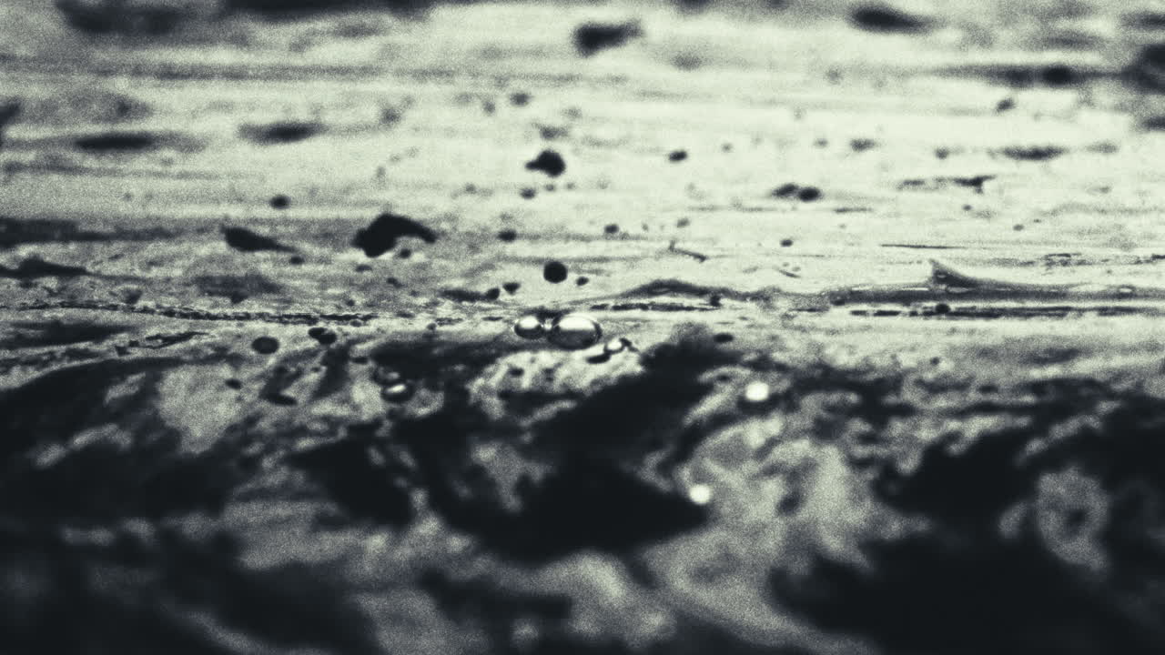 Old footage of weird science experiment - macro liquids