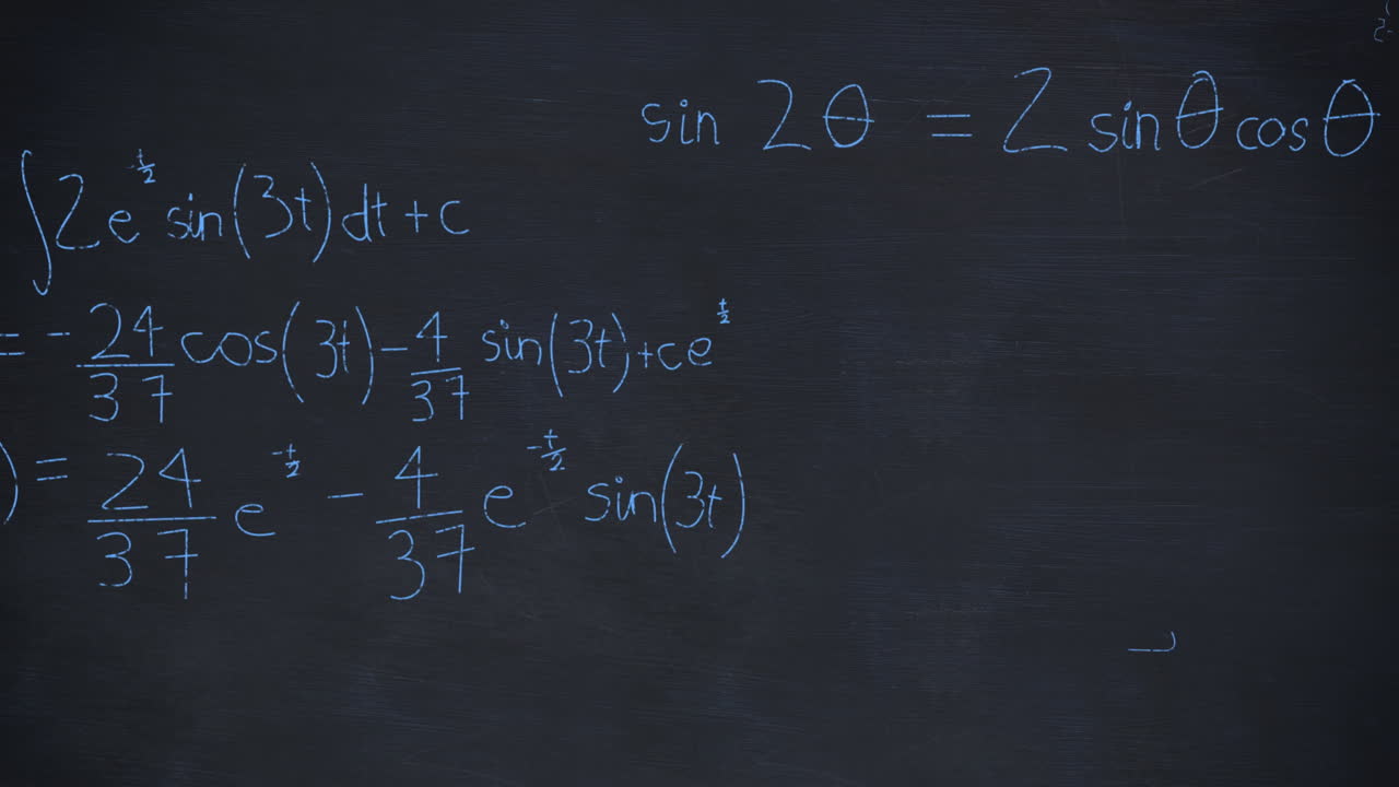 ecuaciones matemáticas en la pizarra
