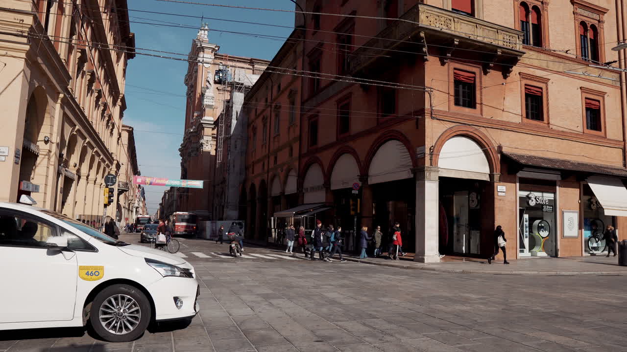 이탈리아 볼로냐의 거리 장면