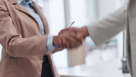 gente de negocios, apretando la mano y entrevista de trabajo