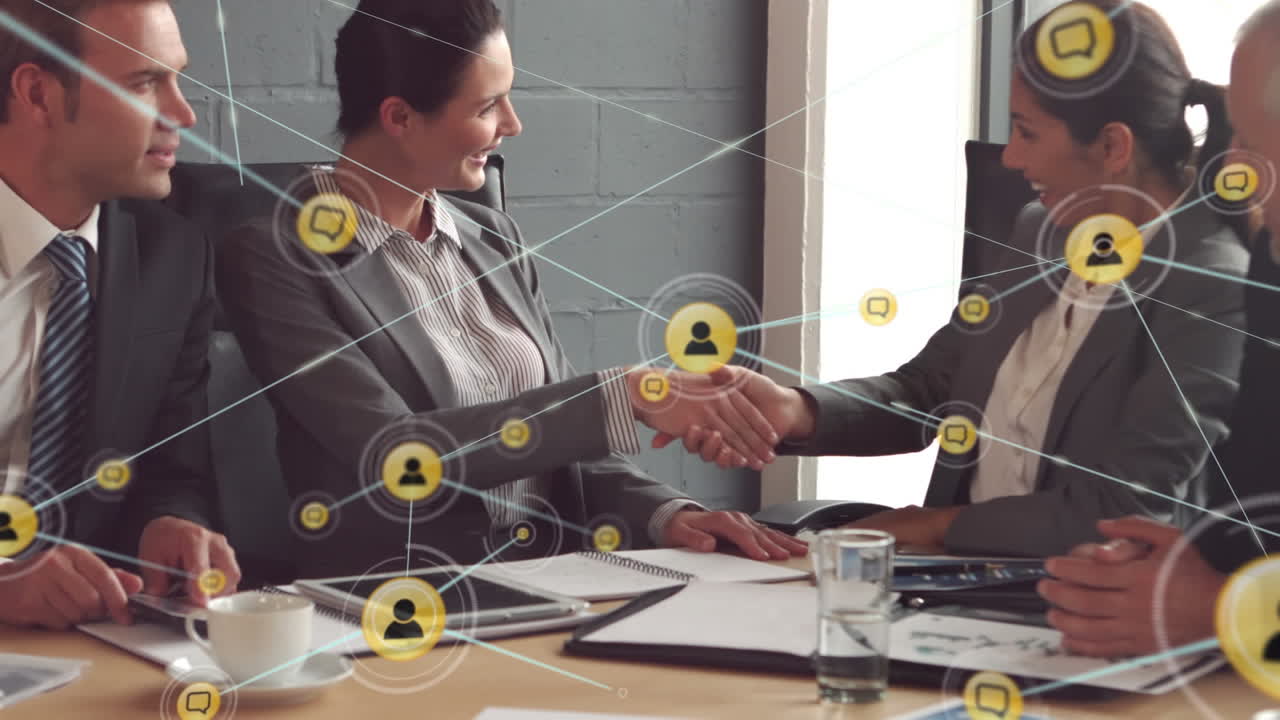 사무실에서 비즈니스 사람들에 대한 아이콘과 연결 네트워크의 애니메이션