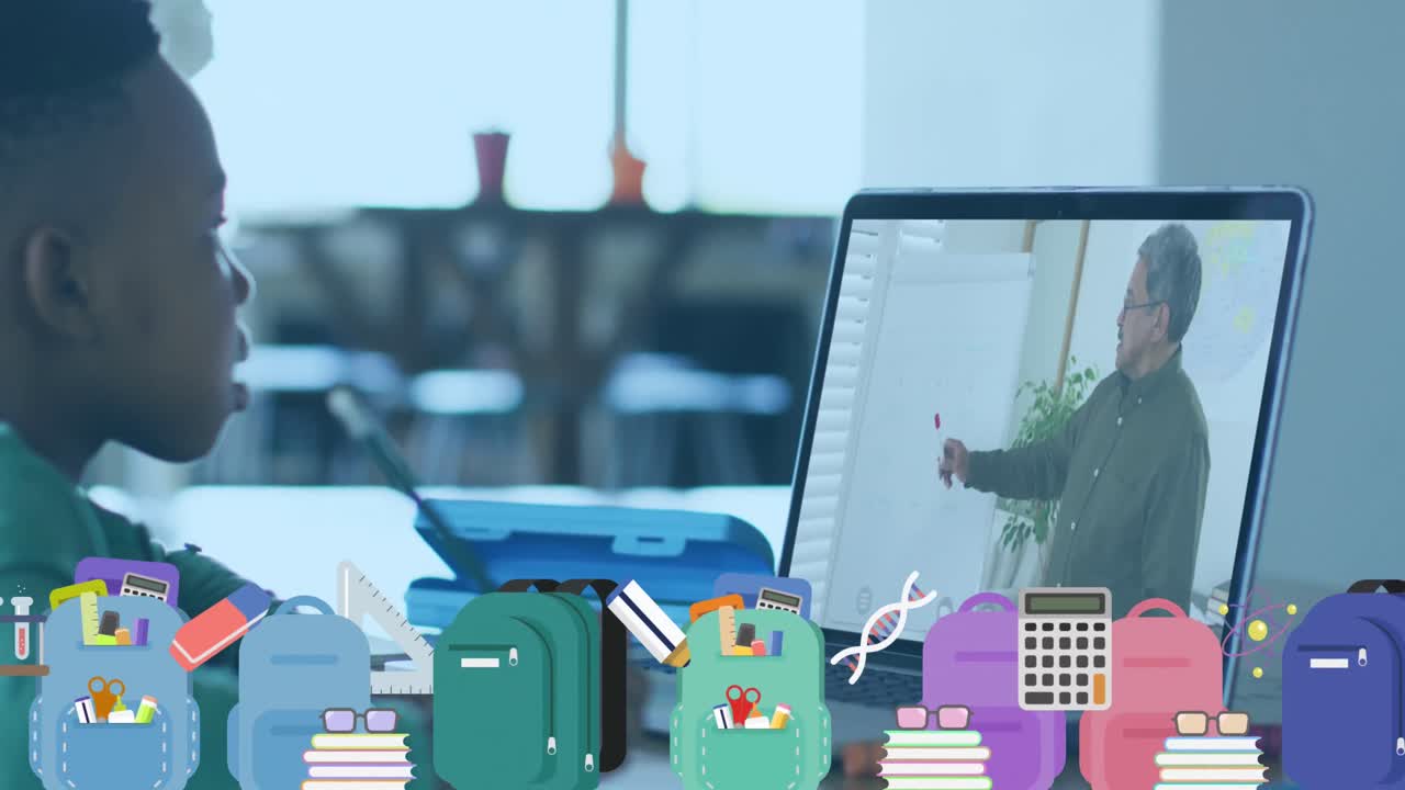 animación de iconos escolares sobre un escolar afroamericano haciendo una videollamada con el maestro