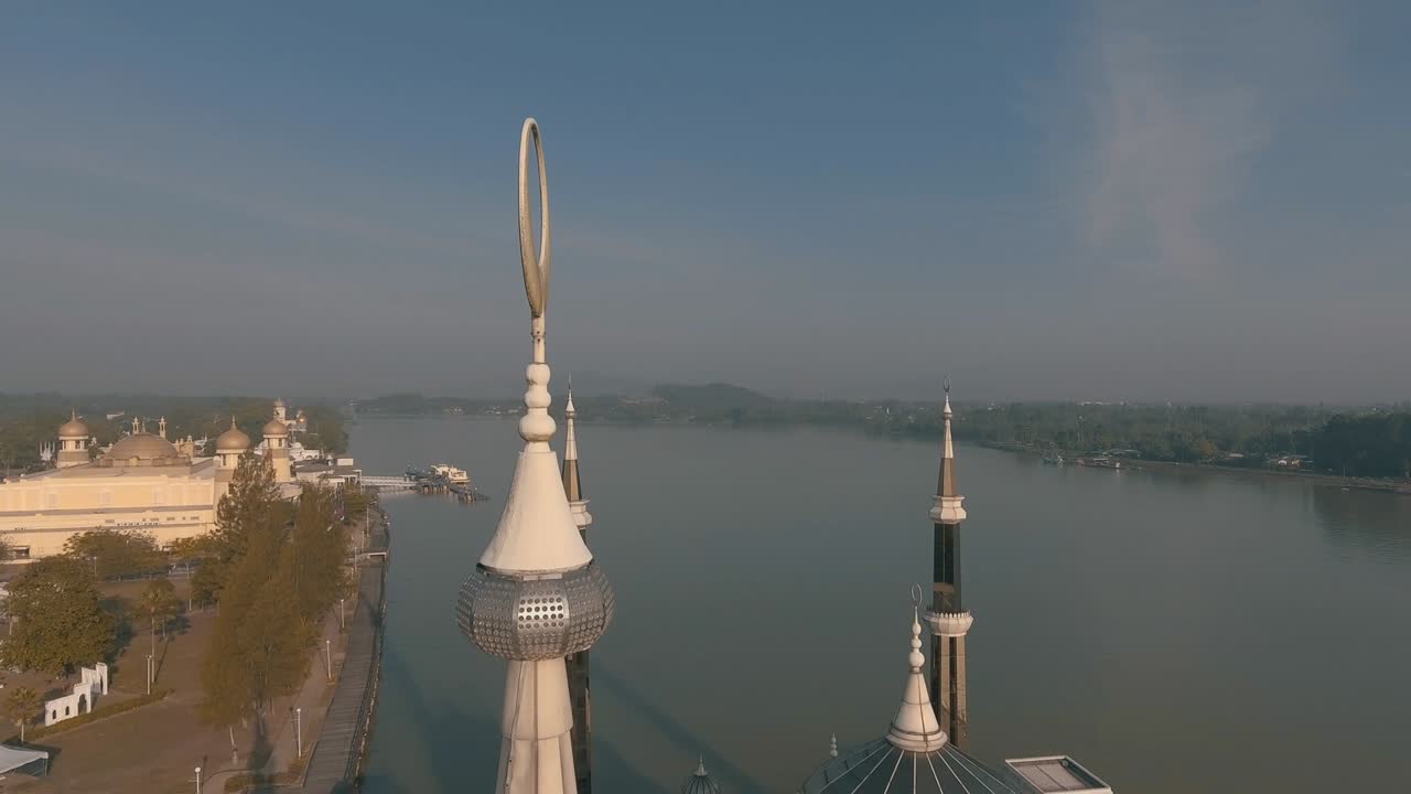 la mezquita de cristal.