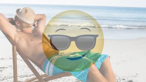 animado sonriente y hombre relajándose en la playa video